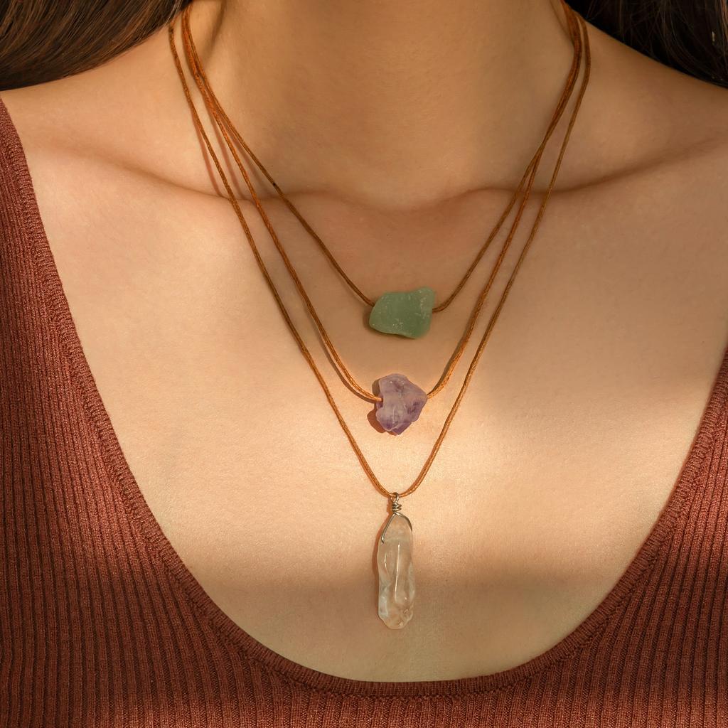 Retro Ethnic Style Irregular Gravel Pendant Necklace, Adjustable Wax Line Crystal Fringed Necklace