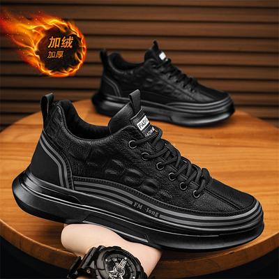 Men's Shoes Winter New Trend Leather Soft Sole Platform Running Shoes Men's Comfortable Fleece Thicker Casual Shoes