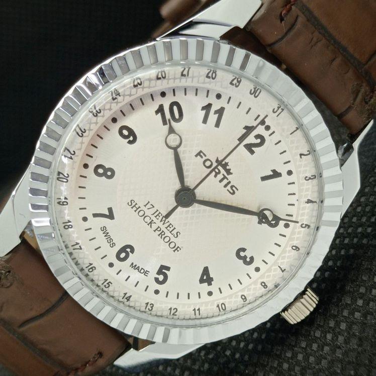 

REFURBISHED FORTIS WINDING SWISS MENS WRIST SILVER DIAL WATCH 622c-a416857-2 lot622c-a416857