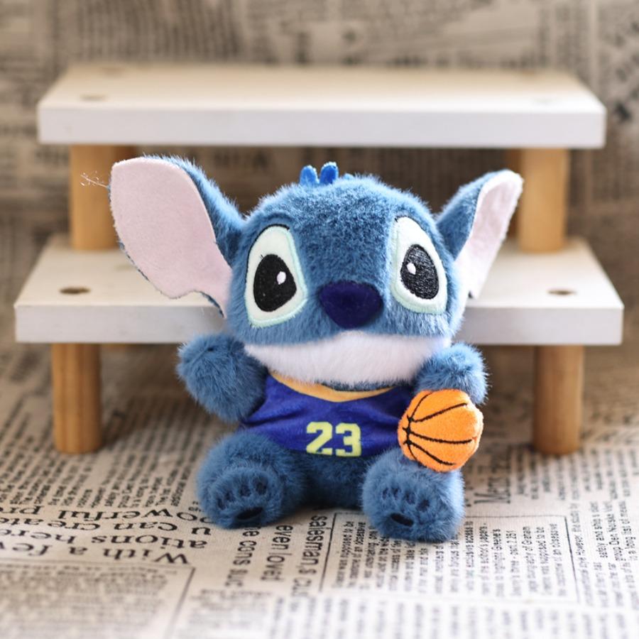 Süß und Niedlich Sport Stitch Anhänger Plüschtier Puppe Rock Stitch Tasche Anhänger Schlüsselanhänger Puppe