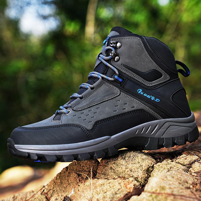 Spring and Summer New Men's Outdoor High-top Hiking Shoes Large Size Sports Shoes Men's Short Boots Fashion Casual Shoes