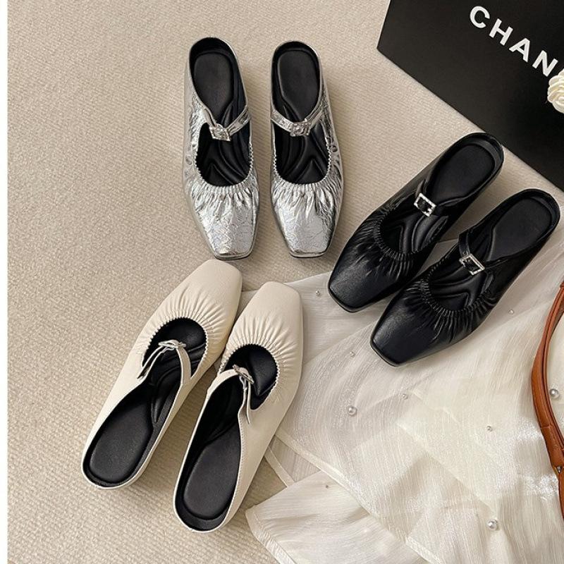 

The inner height is increased by 5cm with Mary Jane sandals, the new bag head thick heel sandals, and the outer wear single shoes for women. 40