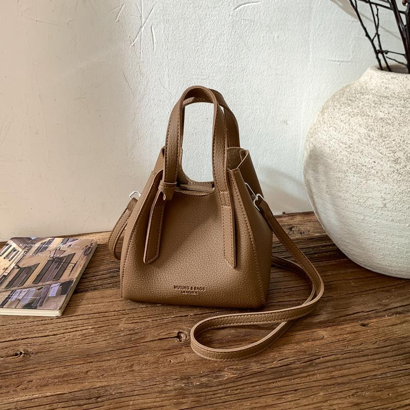 Популярная ретро маленькая сумка женская зимняя новая модная сумка-мессенджер повседневная текстурная портативная сумка-ведро