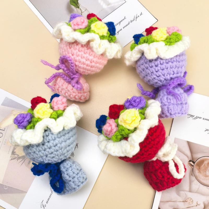 Kreativer DIY Häkelrose Blume Schlüsselanhänger Plüschtier Zubehör