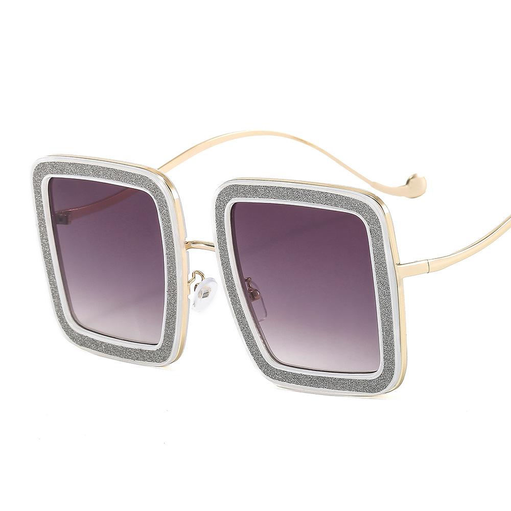 New Women Eyewear Trendy Sunglasses Large Square Sunglasses Personalized Glasses Retro Designer Fashion Sunglasses