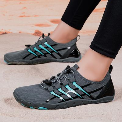 New Couple Outdoor Swimming Creek Shoes Comfortable and Breathable Beach Snorkeling Wading Shoes Lightweight and Quick-drying Five-finger Shoes
