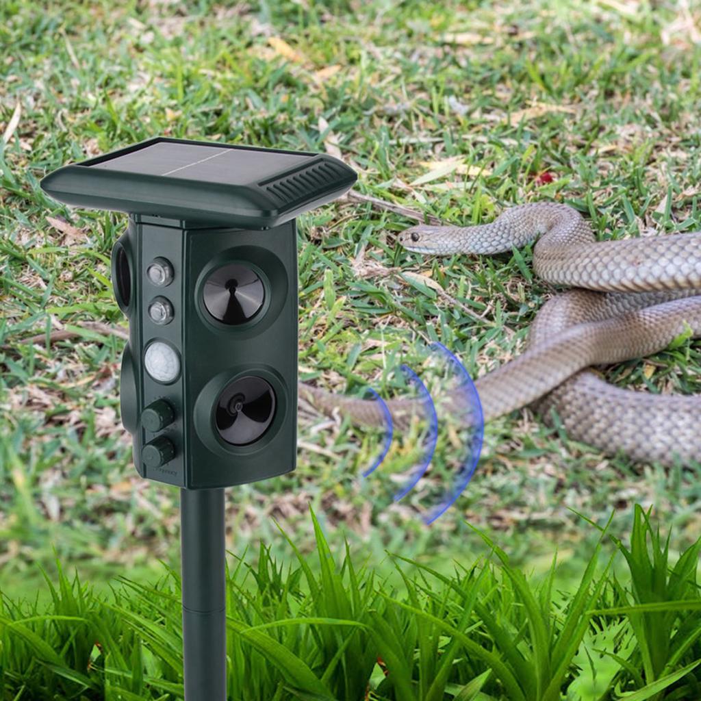 Garden Solar Ultrasonic Vibration Buzzer Animal Repeller Yard Outdoor Pest Repellent