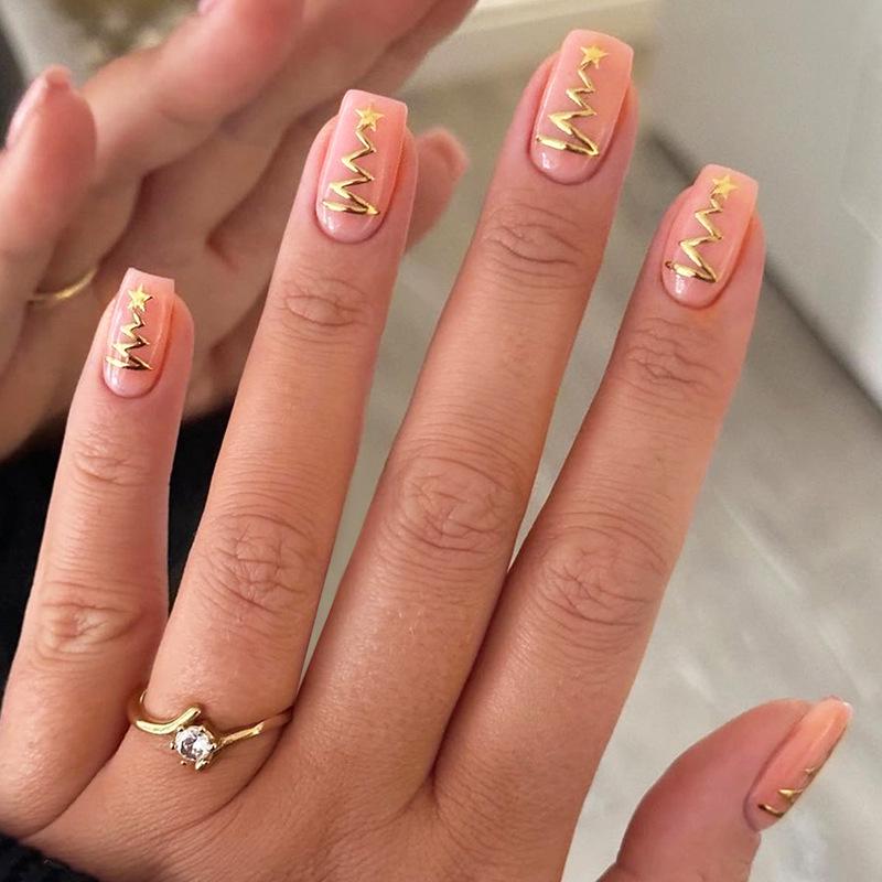 

24-Piece Nude Christmas Wearable Nails with Metal Line Design
