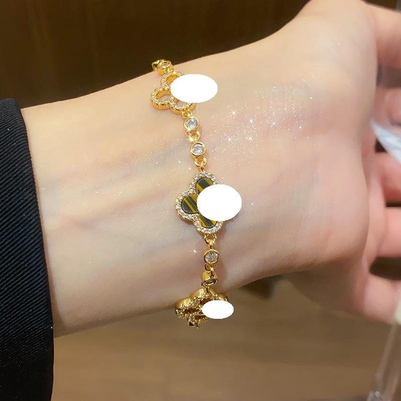 Korean Style Zircon Mother-of-Pearl Round Center Bracelet - Light Luxury Vintage Y2K Versatile Jewelry