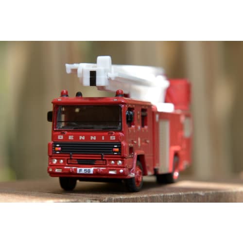 Tiny City 1/100 No.05 Fire Hydraulic Platform (F58) Fire Truck Diecast Model Car