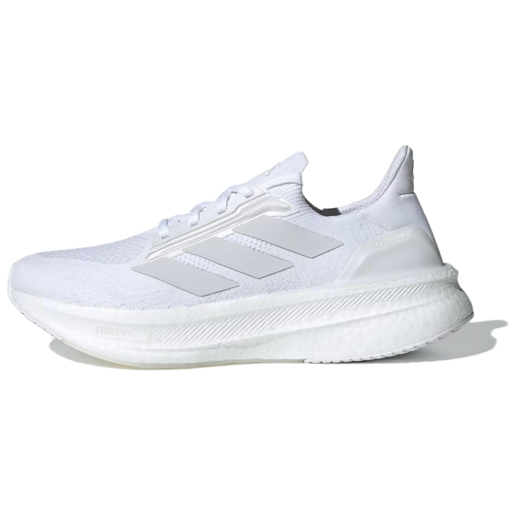 Adidas Мужские кроссовки Ultraboost 5X белого цвета, цвет Cloud-White, цвет Core-Black, модель JH7245 44