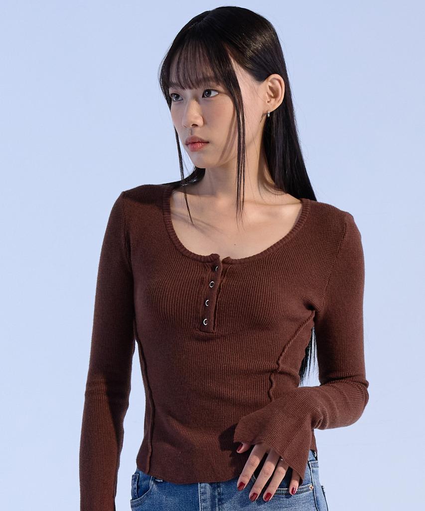 MOAA Seam Line Button Knit (Brown)
