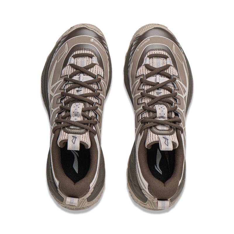 Li Ning CF Su Yi Jie 2 Outdoor-Sportarten Stoßdämpfend Reflektierend Rebound Low Top Wanderschuhe Unisex Wanderschuhe Braun AHTV039-4