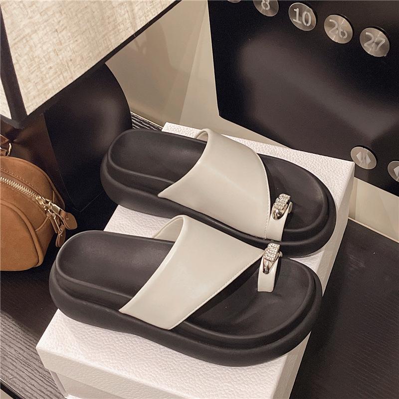 thick-soled metal-toed slippers women's shoes summer new vacation travel beach shoes wear cool slippers