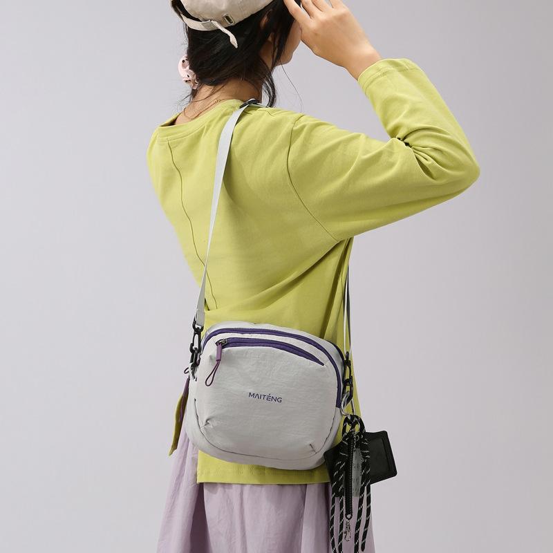 Summer Casual Portable Small Round Bag Women'S Oxford Cloth Outdoor Men'S And Women'S Messenger Bag Mobile Phone Bag Tide