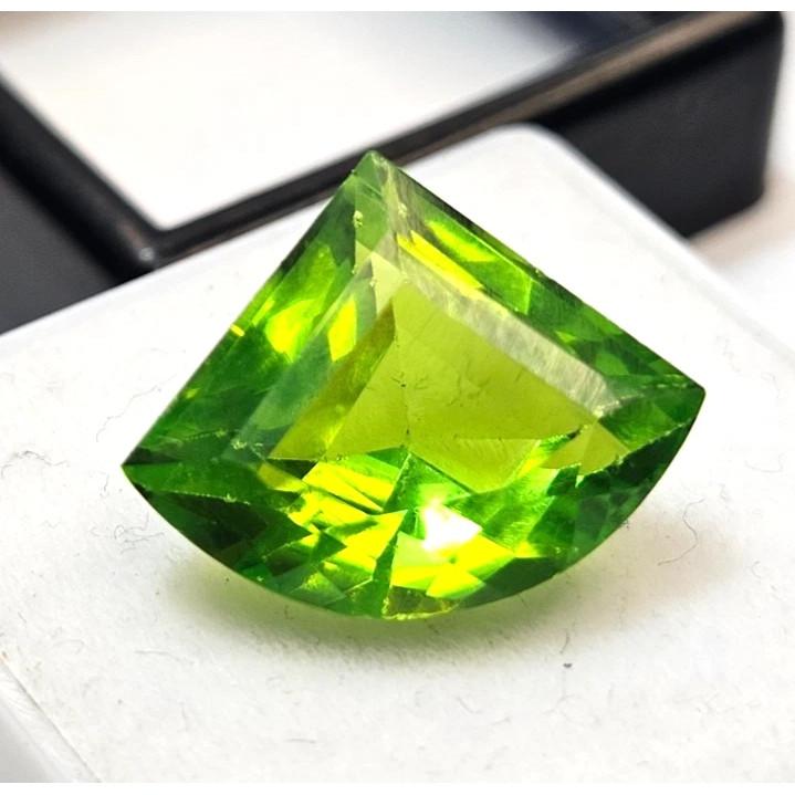 Green Peridot Shape Natural 8-10 Ct Fancy Cut Stunning Certified Loose Gemstone