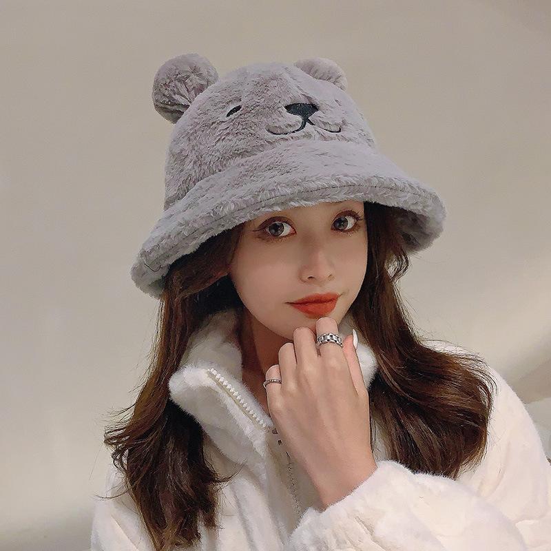 Thickened and Warm Korean Version of Autumn and Winter Sweet and Cute Embroidered Ears Showing The Face of The Bear Plush Pot Hat