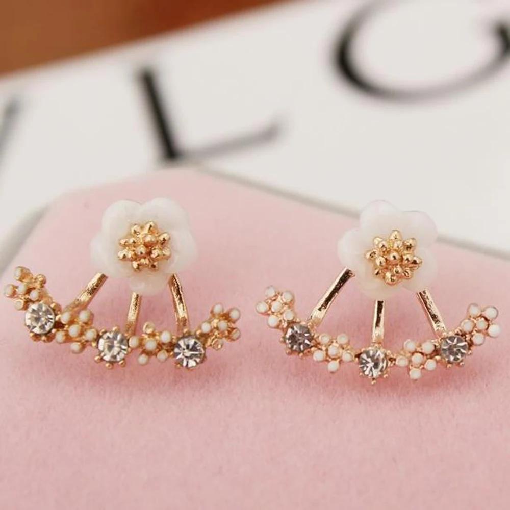 SUMENG 2025 Luxury Women Stud Earrings with Daisy Design for Delicate Flower Lovers, Couple Gifts