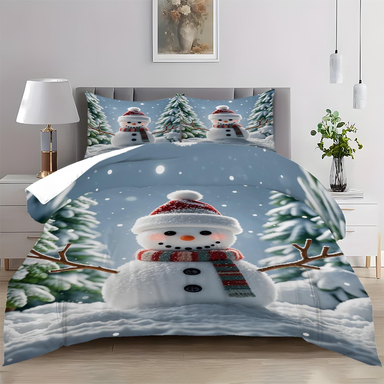 

Пододеяльник с принтом рождественских украшений. Супермягкая матовая микрофибра для двуспальной кровати. Удобный комплект с застежкой-молнией и 2 наволочками. One Size