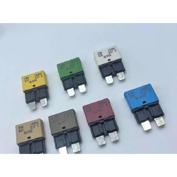 3A-30A vehicle fuse resettable fuse manual reset fuse ATO medium size fuse sheet 32Vdc