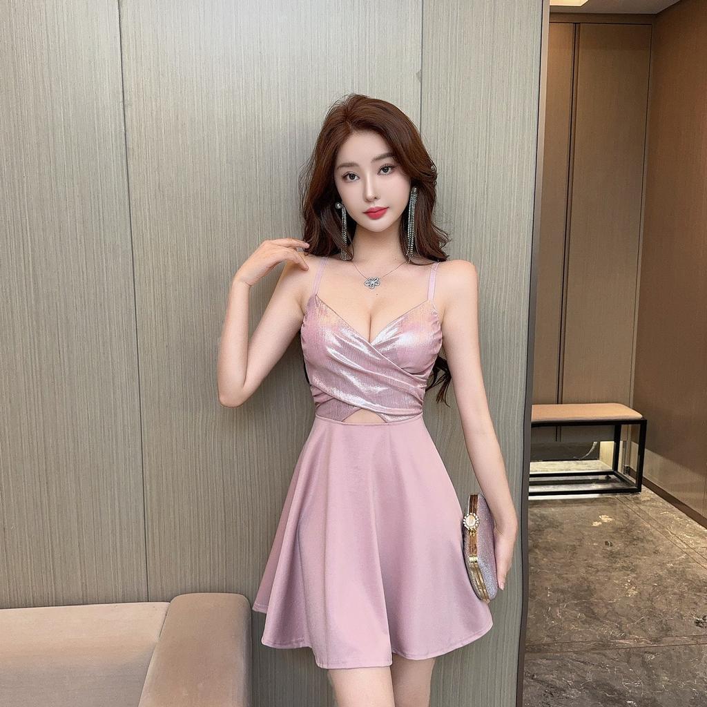 V-neck Sexy Low-cut Waist Pendulum Suspender Dress Slim-fitting Pure Desire Club Massage Foot Bath A-word Short Skirt