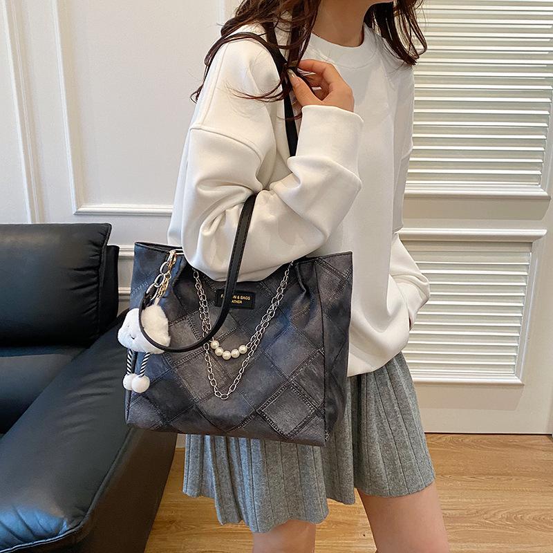 Retro Diamond Women's Bag Summer New Trend Fashion Tote Bag Student Class Large Capacity Underarm Shoulder Bag