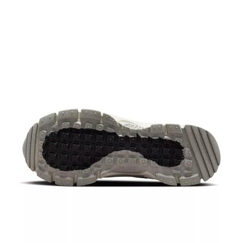 Nike Zoom Vomero Roam Summit White HV6410-100 Women's Shoes