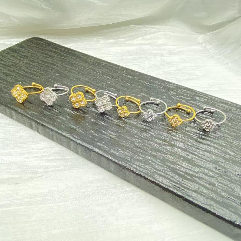 9-13mm Modischer und Funkelnder Vierblättriger Klee Ring Titanstahl Süßer Offener Verstellbarer Ring für Damen