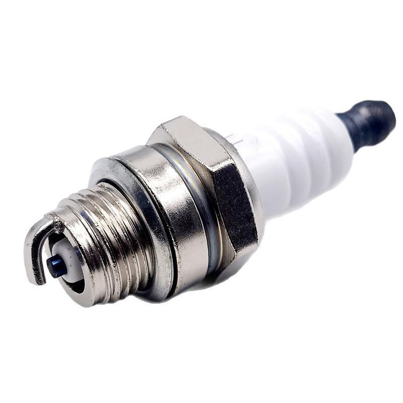 1Pcs L7T Spark Plug For Chainsaw And Brush Cutter Gasolina Chainsaws Spare Parts Garden Tools