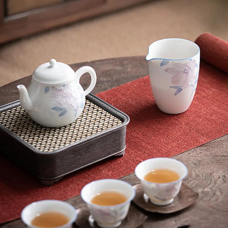 210ml Chinese Ceramic Fair Cup Cha Hai Handmade Three-dimensional Relief Flowers Teacup Household Porcelain Tea Set Accessories
