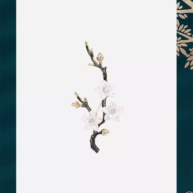 

Брошь в виде цветка сливы в национальном стиле, изысканная женская брошь в стиле ретро с цветком, брошь в стиле ниши, аксессуары для ципао