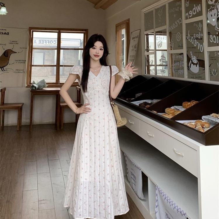 Summer academy style V-neck loose medium and long floral dress female Korean version student temperament vacation knee dress
