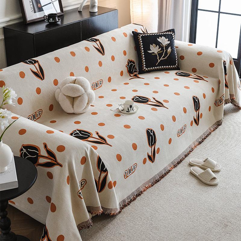 

Чехлы для диванов во французском кремовом стиле, полностью покрытые тканью Four Seasons, универсальный синель в стиле ретро, ​​доступный роскошный чехол для дивана с высоким смыслом, чехол-полотенце 180*130cm