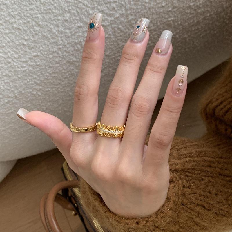 Light Luxury Retro Full Diamond Lace Crown Ring Medieval Court Style Heavy Industry Hollow Versatile Exquisite Luxury Index Finger Ring