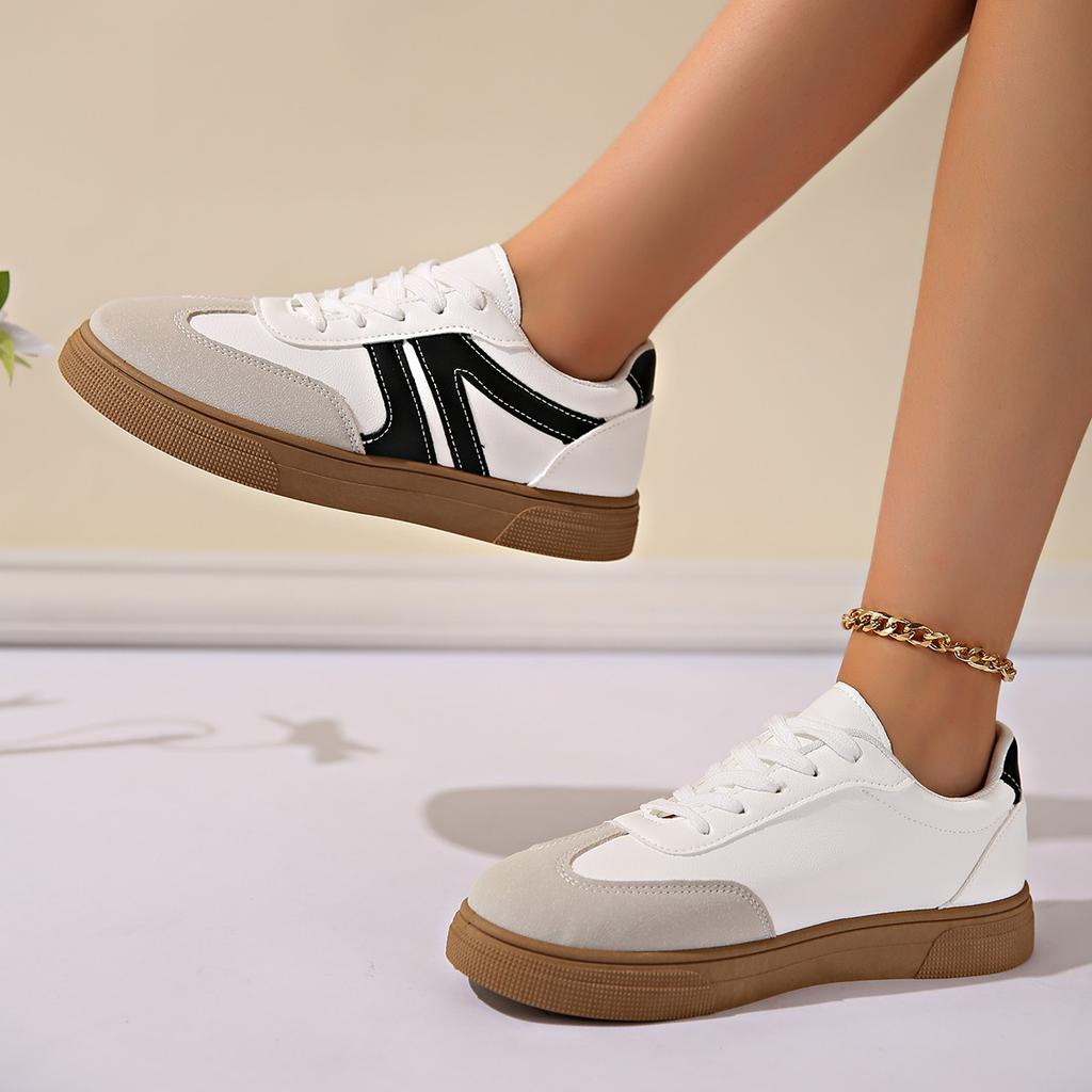 New Flat Casual Sports Shoes Training Shoes for Women Retro Women's Round Toe Color Blocked Board Shoes Spring And Autumn