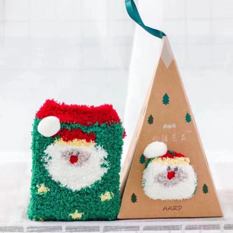 Șosete de Crăciun 3D din Fleece Coral de Desene Animate pentru Adulți și Copii, Jumătate-Catifea cu Design cu Bilă Acrilică