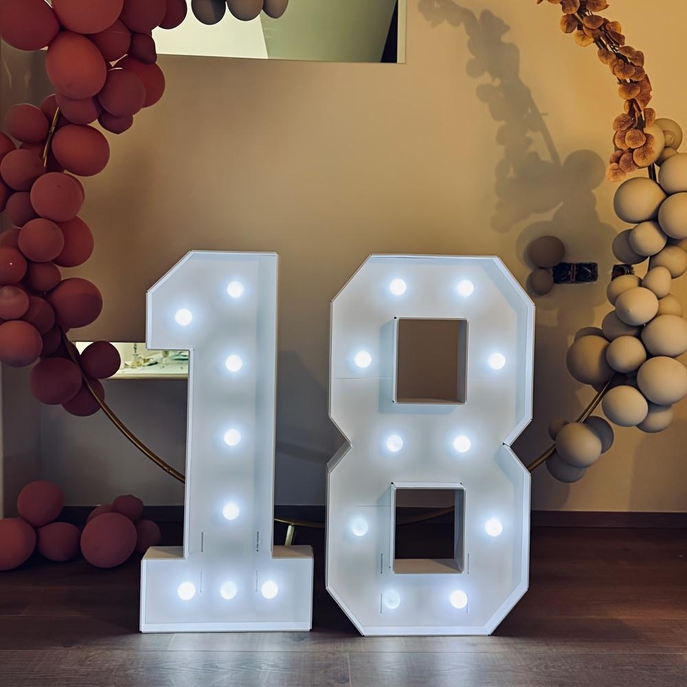 2 Stück DIY 73cm Digitales Licht mit Weißem Licht 3D KT-Platte Digitales Modell Geburtstag, Jubiläumsparty Dekoration, 18 Jahre, 20 Jahre
