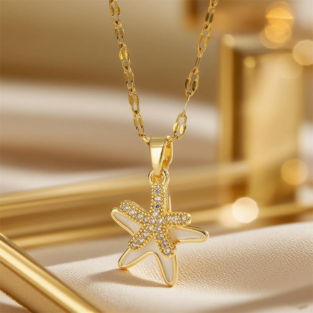 Cute Female Star Pendant Necklace Vintage Silver Color Wedding  For Women