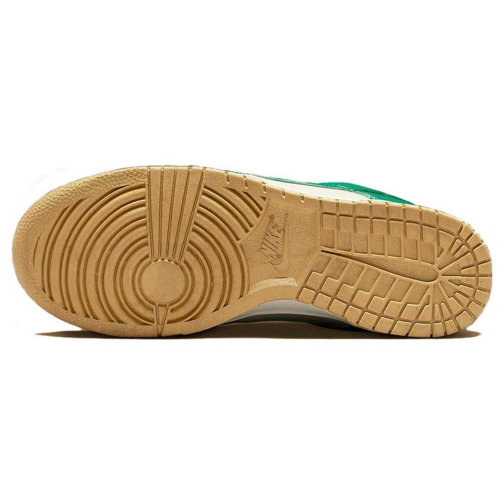 Nike Dunk Low Malachite Metallic Gold Damen Sneakers Grün Segel FB7173-131