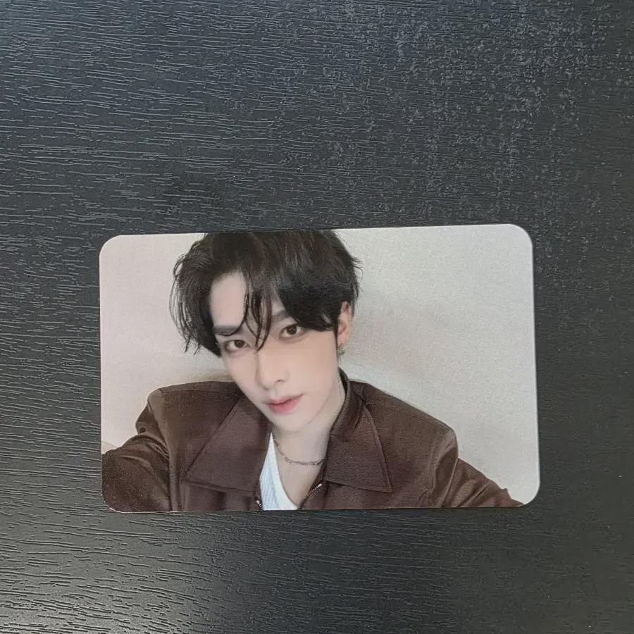 

Zerobaseone Broadcast Special Photo Card