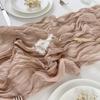 Rynkad tygbordslöpare för födelsedagsfester och bröllop - Voile Twist-dekoration