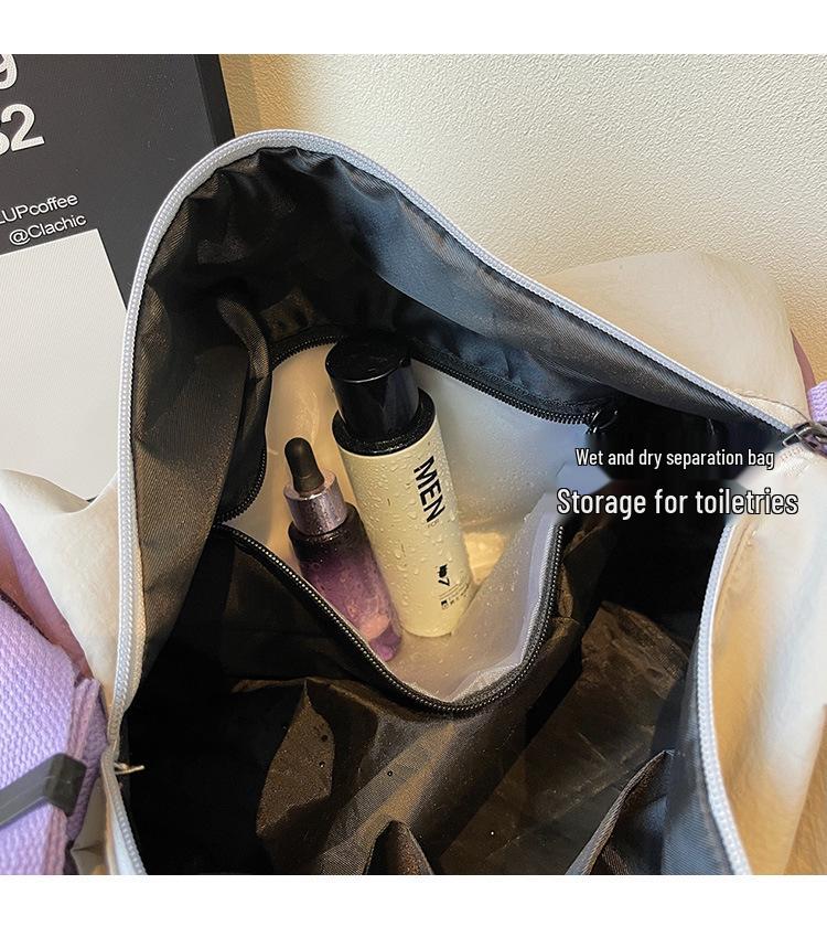 Women's Lightweight Sports and Travel Bag - Durable, Spacious, Wet/Dry Separation, Ideal for Fitness and Short Trips.