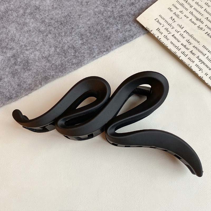 

Korean Acrylic Matte Wave Hair Claw Clip For Women Girls Fashion Large Bow Shark Ponytail Clip Headwear Hair Accessories