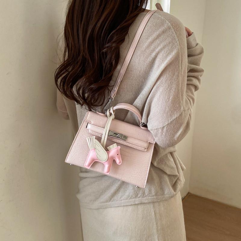 Classic Pu Snake Skin Crossbody Bag With Lock Closure For Daily Urban Use