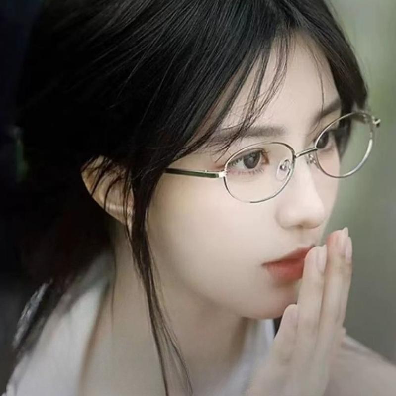 Oval geformte Kurzsichtbrille für Damen Kleiner Rahmen Myopie Brillen Fotos machen Atmosphäre Dekorative Brillen