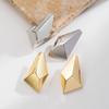 Boucles d'oreilles géométriques 3D irrégulières style européen américain pour femmes Mode Élégantes Quotidiennes Polyvalentes Clous d'oreilles pour femmes