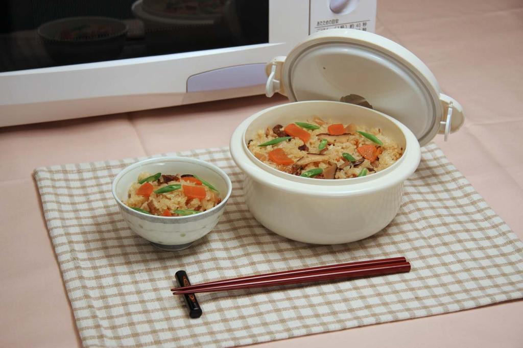 Easy Cooking, a Microwave-only Cooker