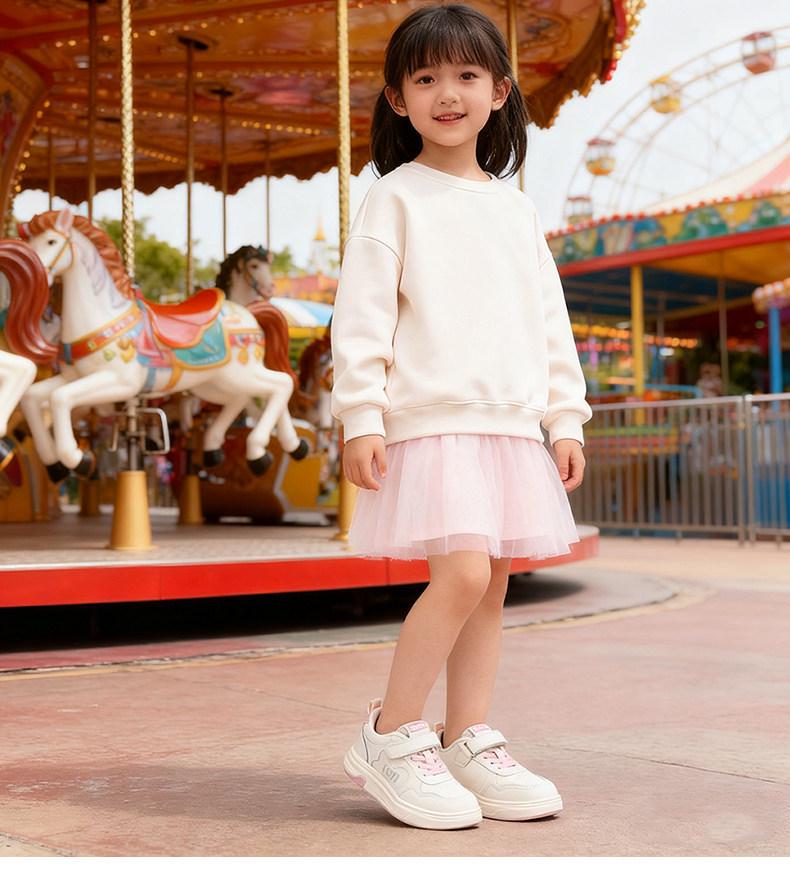 2026 Kids' Fashionable Low-Top White Shoes - Soft Sole, Casual Spring/Autumn Sneakers for Boys & Girls