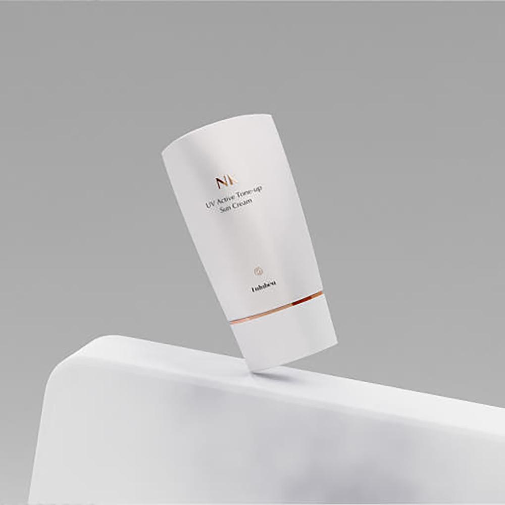 

LULUBEU NK UV Активный тональный солнцезащитный крем 50 мл SPF50+ PA++++ 1pcs