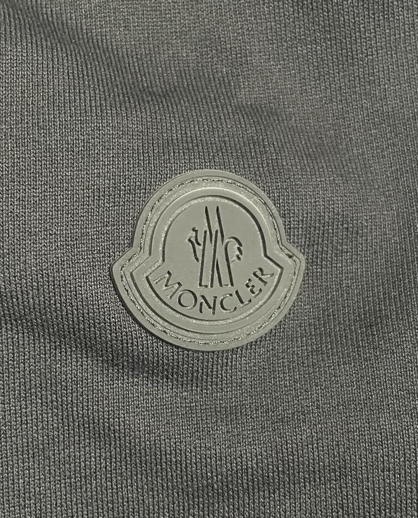 Used MONCLER J20918G00010809KRParker mens